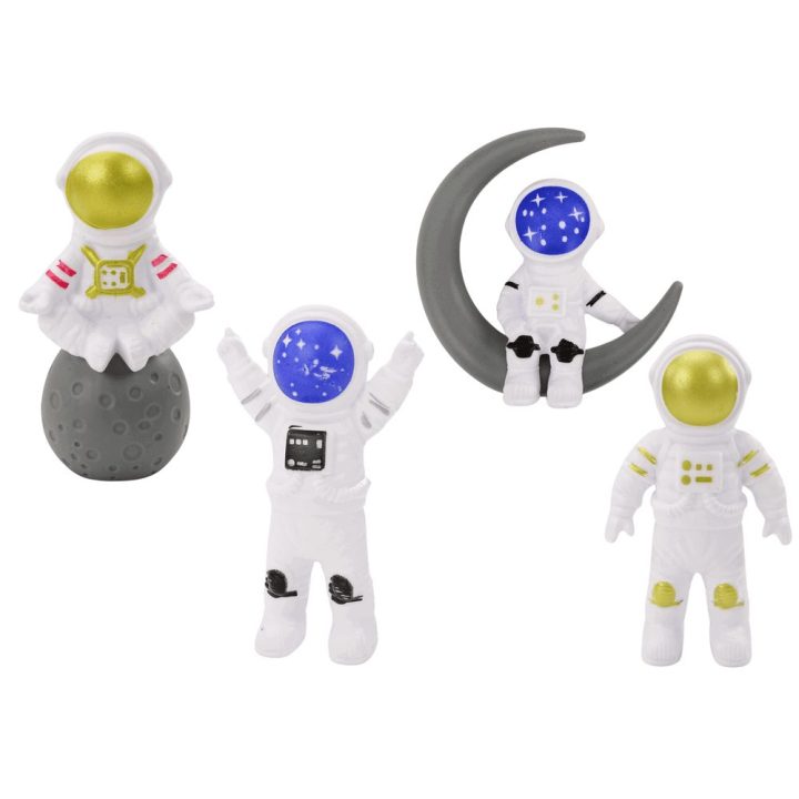 Žaislų rinkinys Space Astronauts su minkštomis strėlėmis – džiaugsmui ir kūrybiškiems nuotykiams.