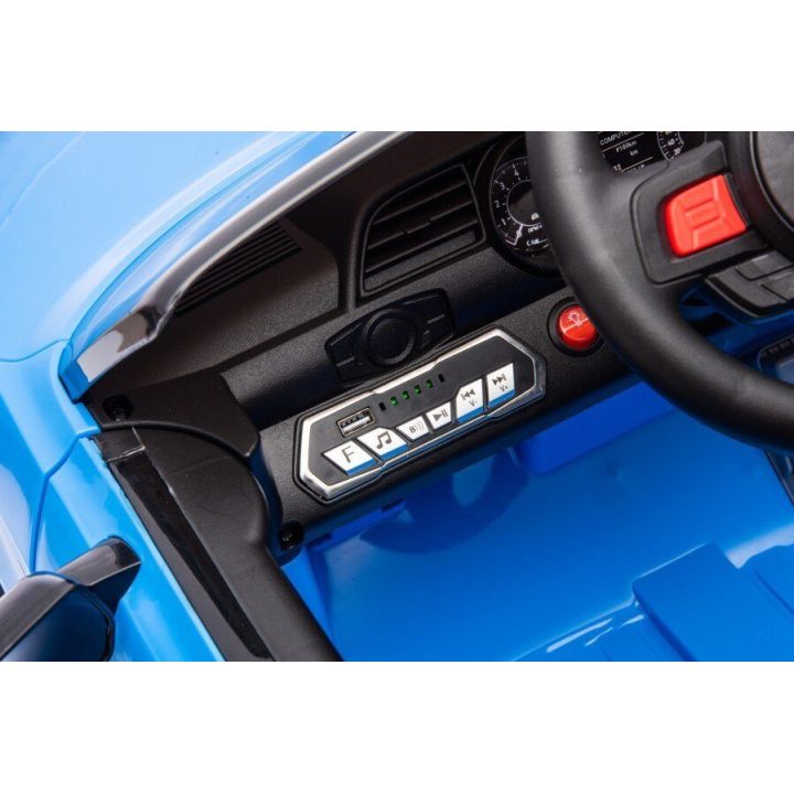 Automobilis elektrinis Ford Mustang GT500 Shelby – galiai ir vairavimo malonumui kasdien.