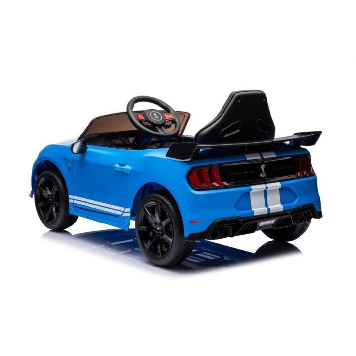 Automobilis elektrinis Ford Mustang GT500 Shelby – galiai ir vairavimo malonumui kasdien.