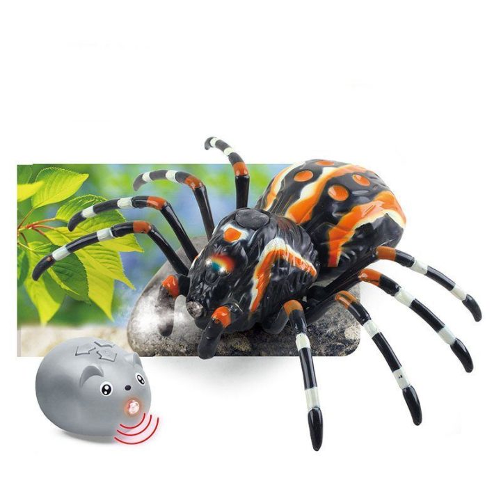 Žaislinis voras tarantulas su nuotoliniu valdymu – džiaugsmui ir kūrybiškiems nuotykiams.