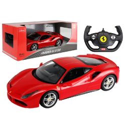 Mašinėlė Ferrari 488 GTB Rastar valdomas – greičiui ir azartui žaidimų metu.