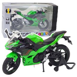 Motociklas metalinis su šviesomis ir garsais – žaismingiems nuotykiams ir greičiui.