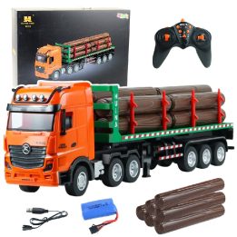 Sunkvežimis medienos transportavimui RC Huina – tikroviškiems nuotykiams su valdymu nuotoliniu būdu.