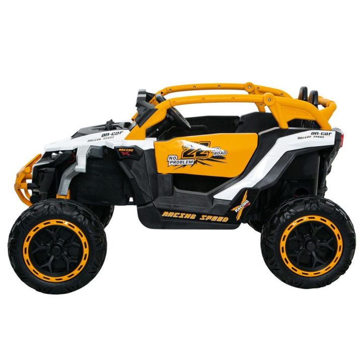 Elektromobilis 4x4 M3 geltonas ir baltas – pramogai ir nuotykiams lauke.