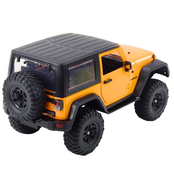 Visureigis nuotoliniu valdymu Jeep Wrangler RC – nuotykiams bekelėje ir žaidimų laisvei.