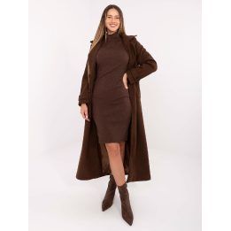 Suknelė tamsiai rudos spalvos Makadamia – elegancijai ir jaukumui rudens dienoms.
