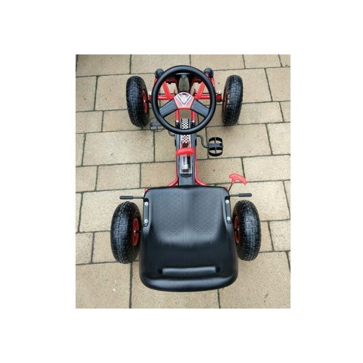 Kartingas A-15 GO KART – pramogai ir greičiui lauke.