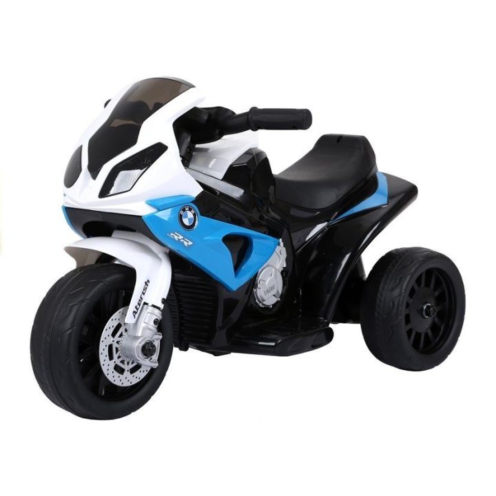 Motociklas BMW S1000RR – greičiui ir adrenalino pojūčiui kelyje.
