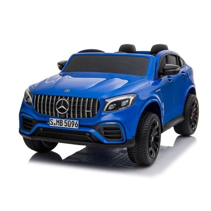 Elektrinis automobilis Mercedes GLC 63S QLS su MP4 – pramogai ir nuotykiams lauke.