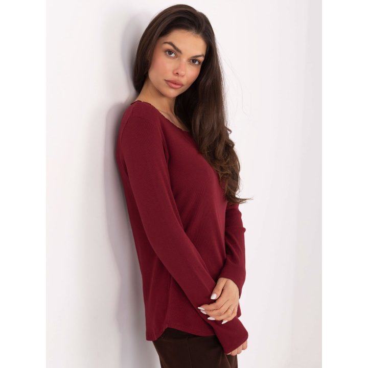 Palaidinė bordo atspalvio JM – elegancijai ir jaukumui kasdien.