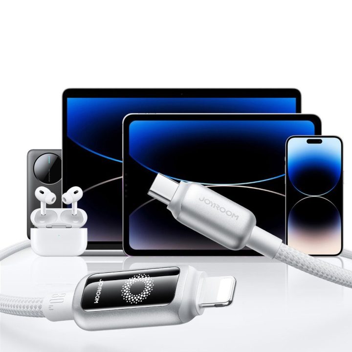 Kabelis USB-C – Lightning StarFlight 30W – greitam ir patikimam įkrovimui kasdien.