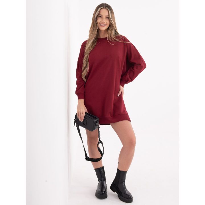 Suknelė bordo Makadamia – stiliui ir elegancijai vakarui.