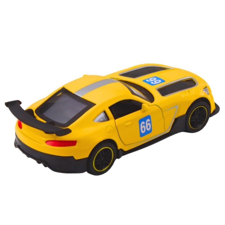 Žaislinis automobilis metalinis su atidaromomis durimis geltonas 1:43