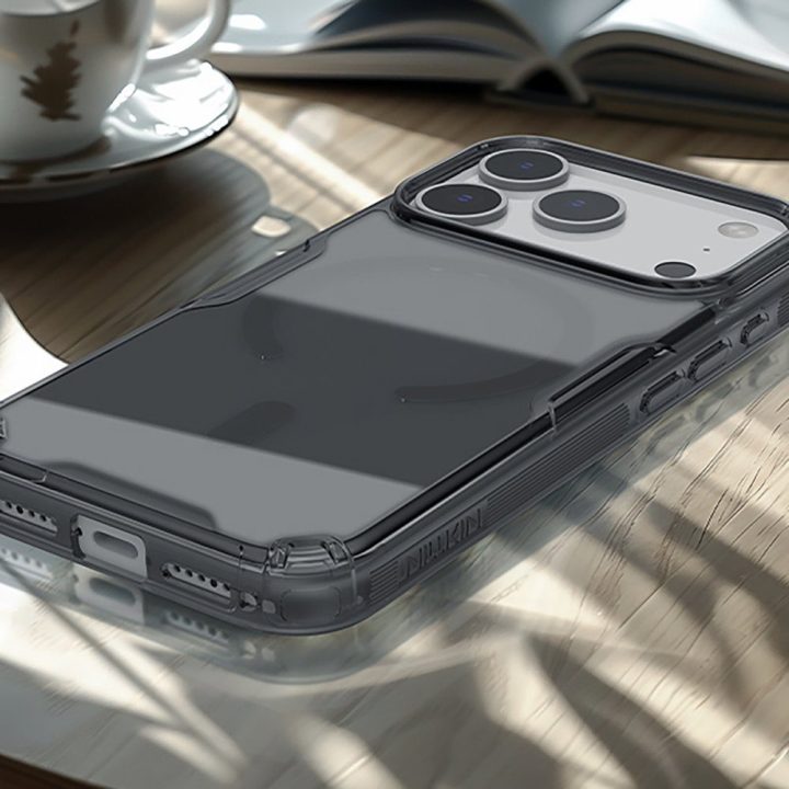 iPhone 17 Pro dėklas baltas Nillkin