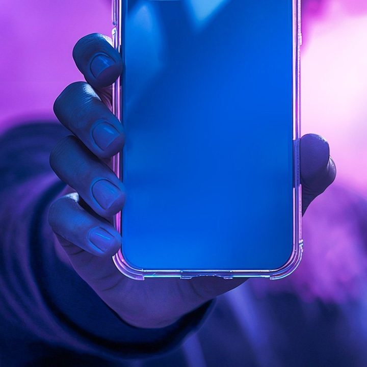Skaidrus dėklas Oppo A5 Pro 5G telefonui Clear Case – nematomai apsaugai