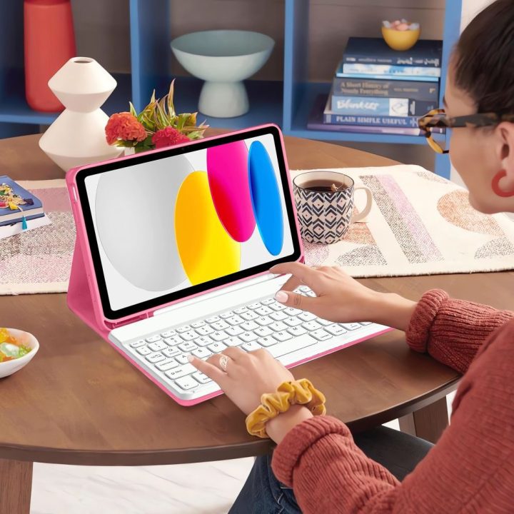iPad 10.9 / 11 dėklas su pieštuko laikikliu rožinis SC