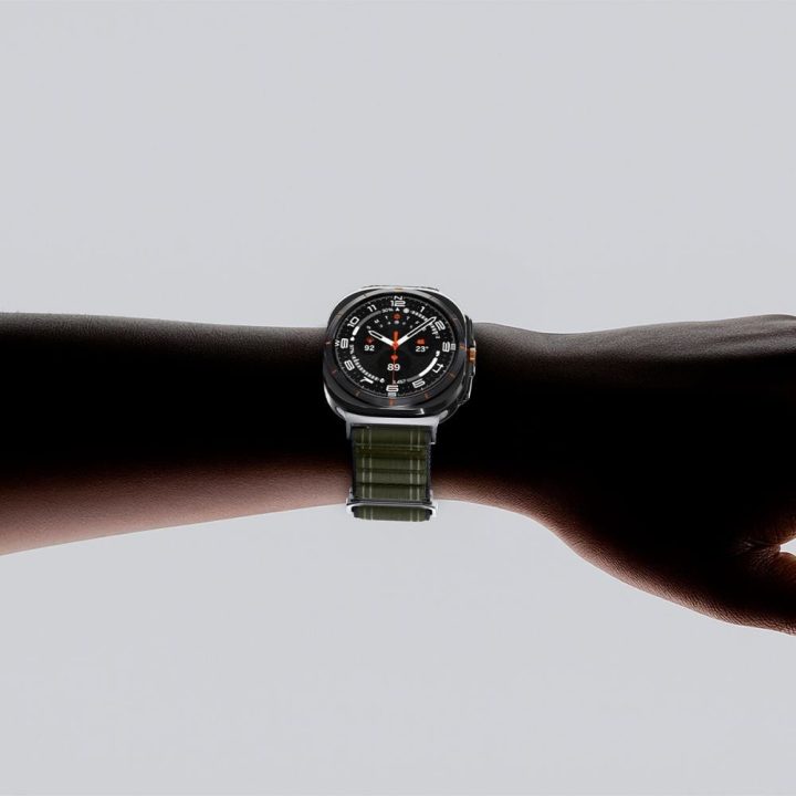 Dirželis Samsung Galaxy Watch Ultra 47 mm žalias Spigen