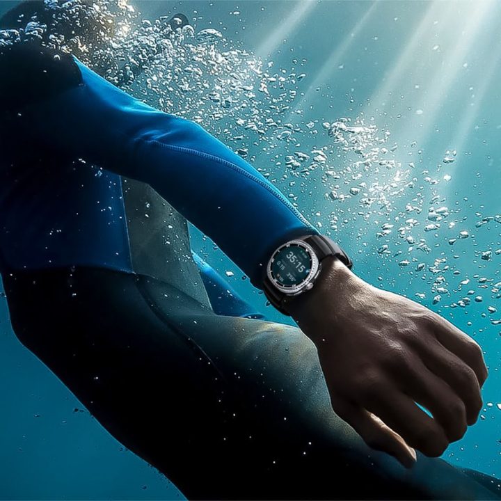 Dirželis Samsung Galaxy Watch 40/44/46 mm juodas Spigen
