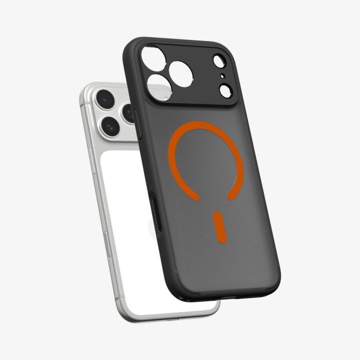 iPhone 17 Pro dėklas juodas ir oranžinis Spigen