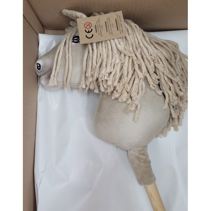 Hobby Horse arkliukas cremello spalvos Super Hobby Horse Premium