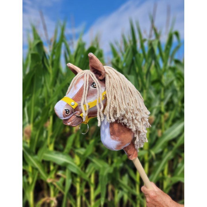 Hobby Horse lazdelinis arkliukas tobiano bay su smėlio spalvos karčiais Super Hobby Horse Premium