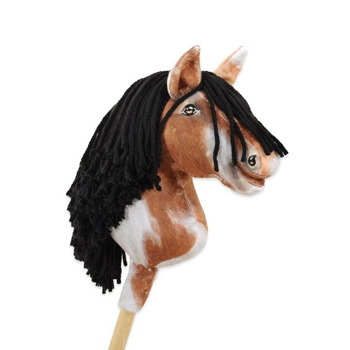 Hobby Horse lazdelinis arkliukas tobiano bay su juoda karčiene Super Hobby Horse Premium