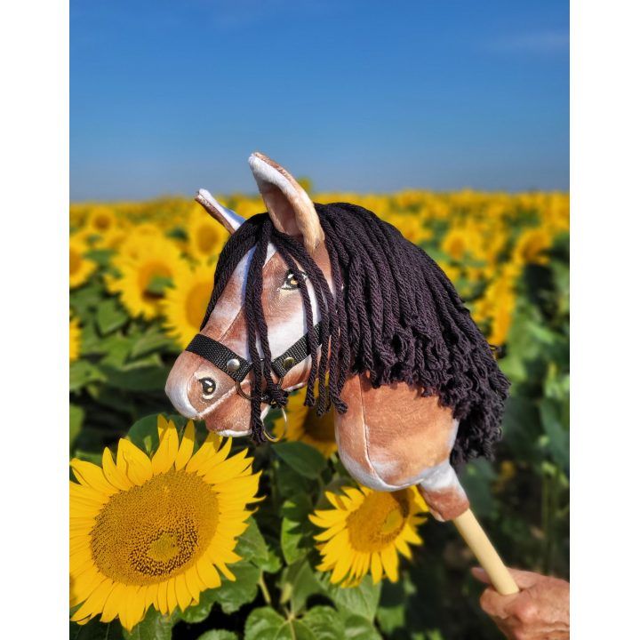 Hobby Horse lazdelinis arkliukas tobiano bay su juoda karčiene Super Hobby Horse Premium