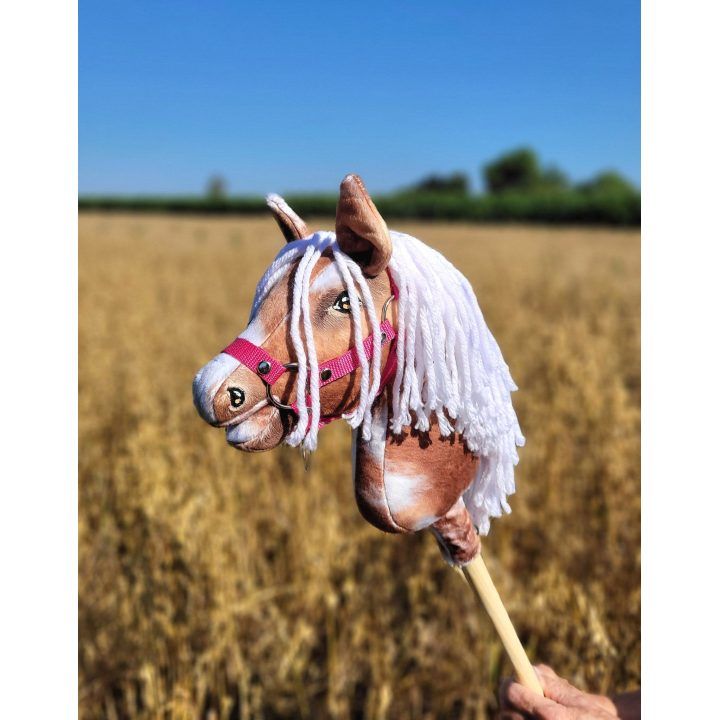 Hobby Horse lazdelinis arkliukas tobiano bay su balta karčiene Super Hobby Horse Premium
