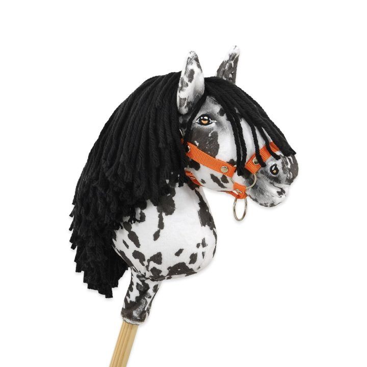 Hobby Horse lazdelinis arkliukas leopardinis su juoda karčiene A4