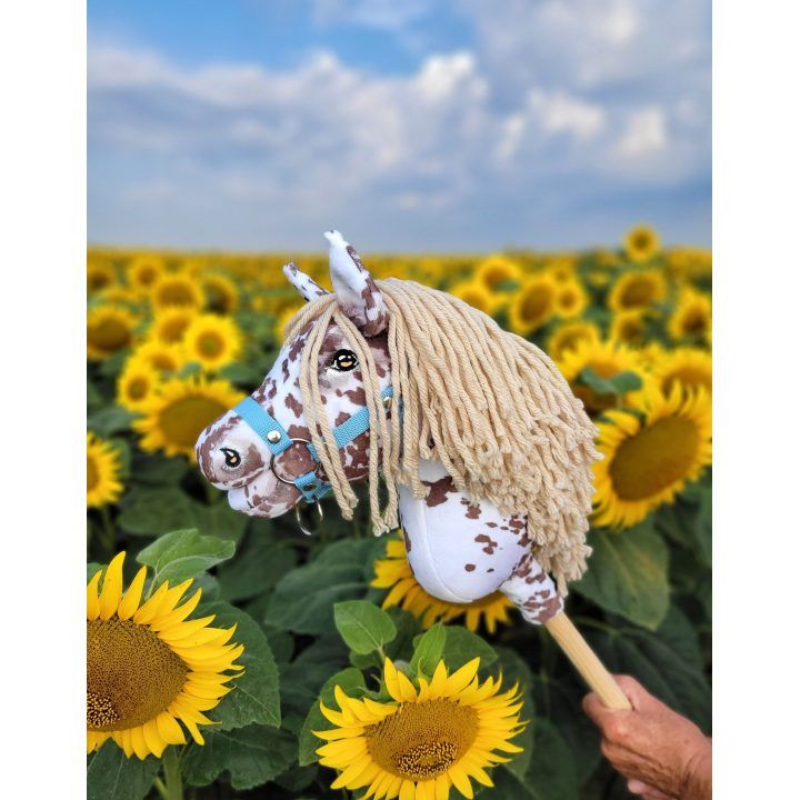 Hobby Horse lazdelinis arkliukas su ruda leopardine spalva ir smėlio karčiais