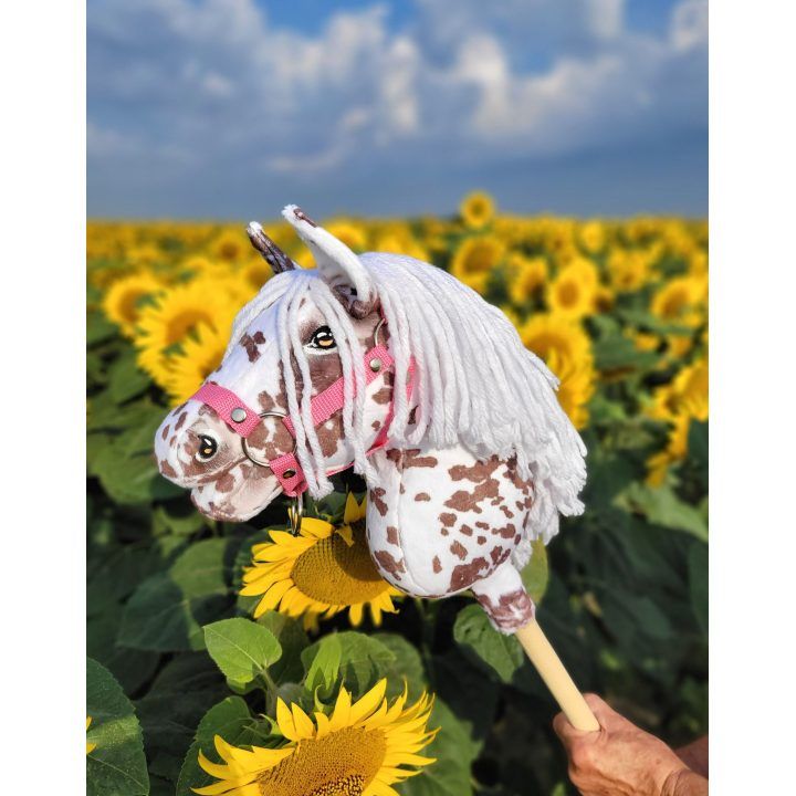 Hobby Horse lazdelinis arkliukas rudas leopardas su balta karčiais A4