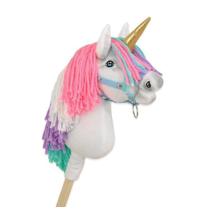 Hobby Horse vienaragis ant lazdos su spalvota karčiene ir auksiniu ragu A4