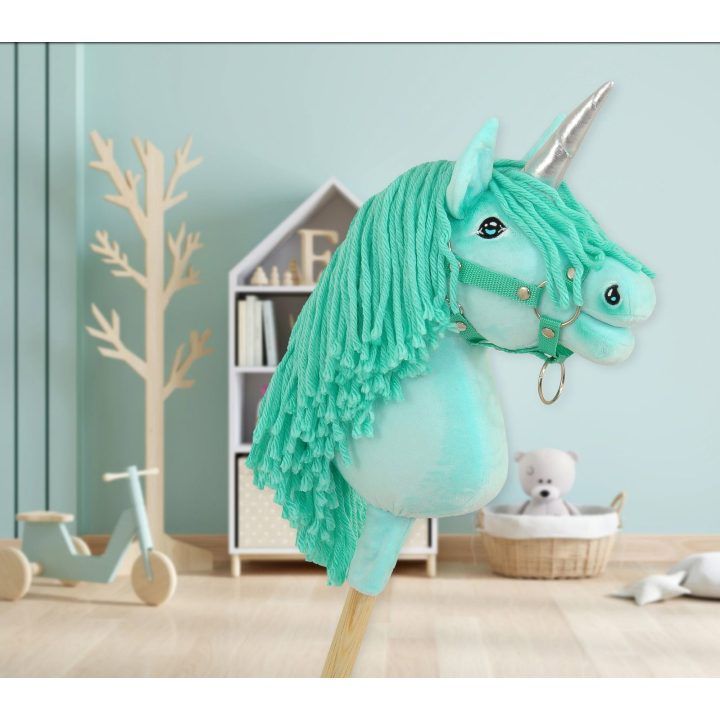 Hobby Horse vienaragis ant lazdos mėtų spalvos su sidabriniu ragu