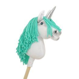 Hobby Horse vienaragis su lazda balta spalva su mėtų karčiais ir sidabriniu ragu