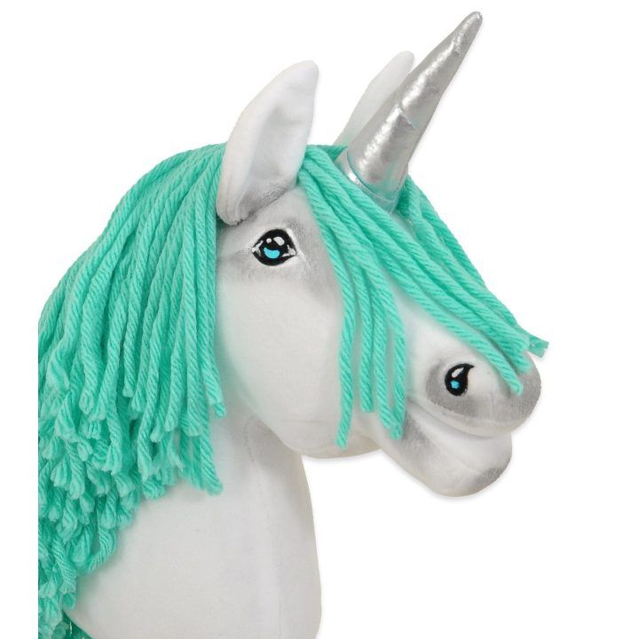 Hobby Horse vienaragis su lazda balta spalva su mėtų karčiais ir sidabriniu ragu