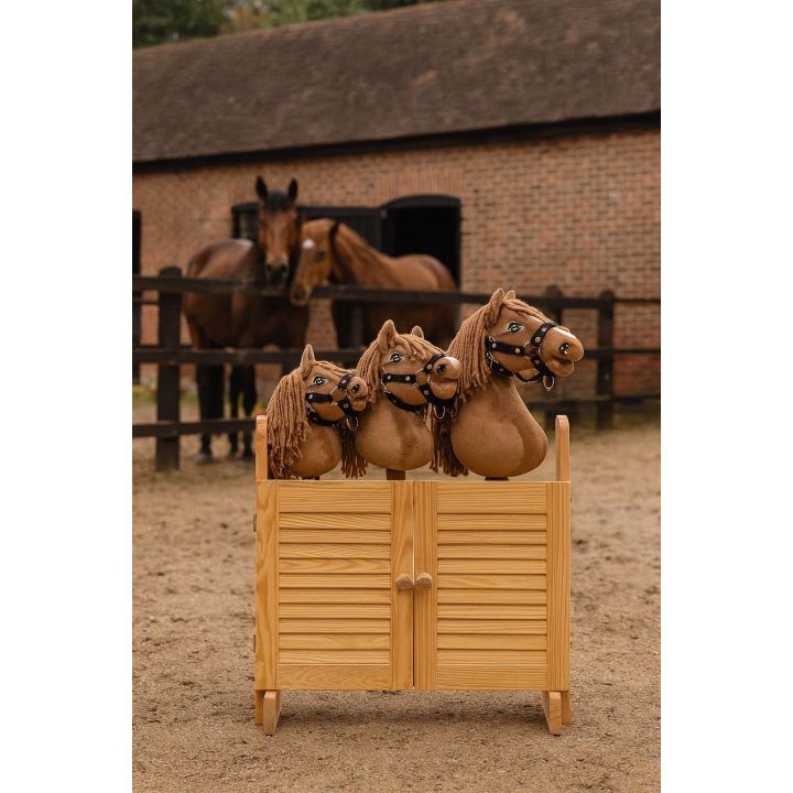Hobby Horse lazdelinis arkliukas Premium rudas leopardinis su balta karčiais