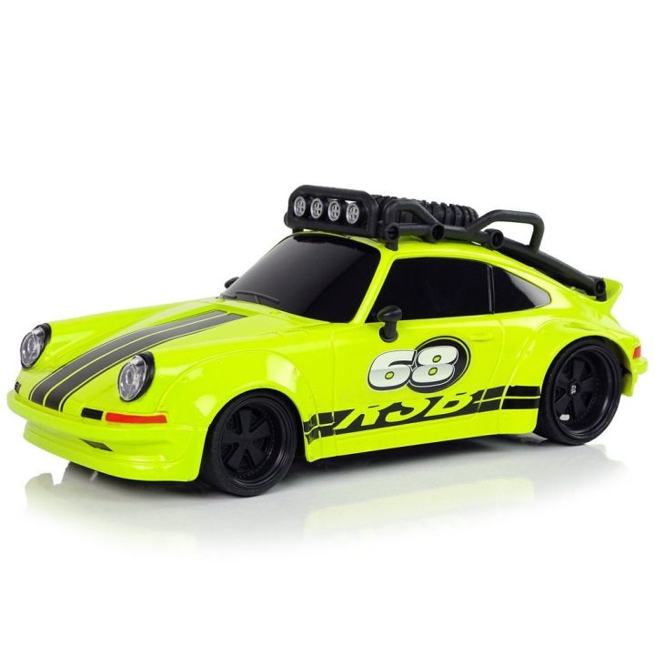 RC sportinis automobilis 1:18 su atsarginiu ratu žalias Pilot