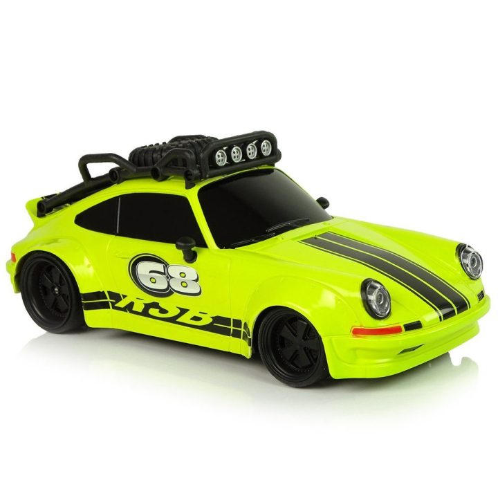 RC sportinis automobilis 1:18 su atsarginiu ratu žalias Pilot