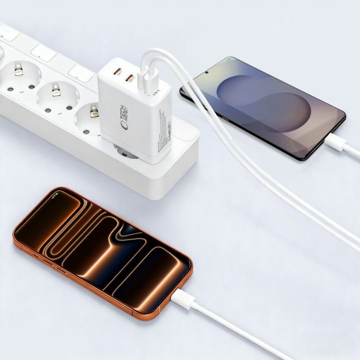 Telefono įkroviklis 140 W su 4 USB lizdais baltas