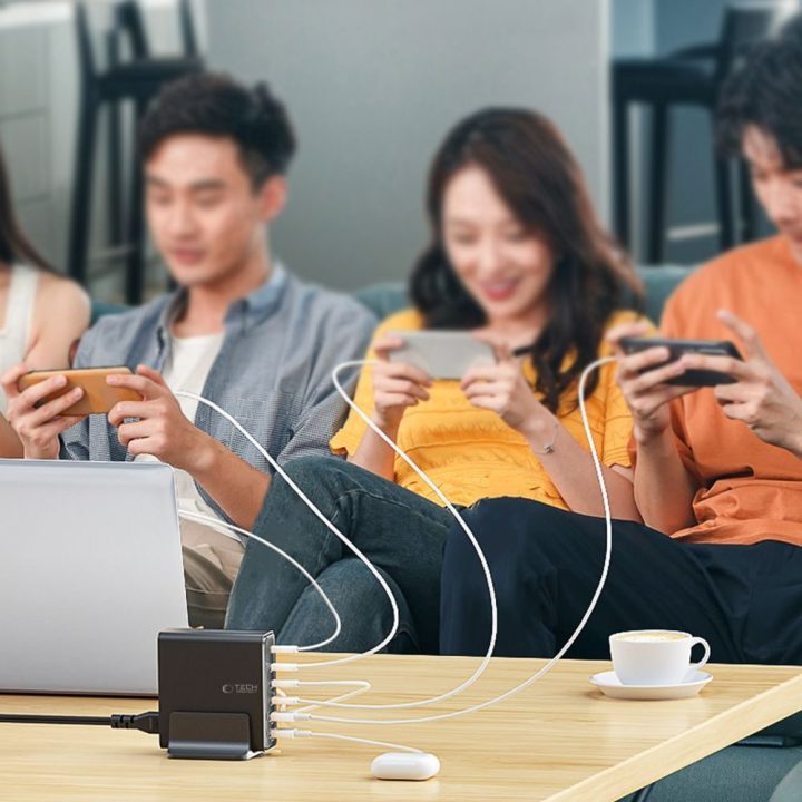 Telefono įkroviklis 160 W su 6 USB jungtimis