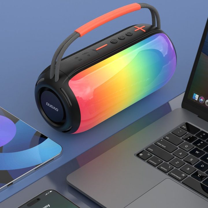 Belaidė kolonėlė su RGB apšvietimu Bluetooth 5.3 juoda
