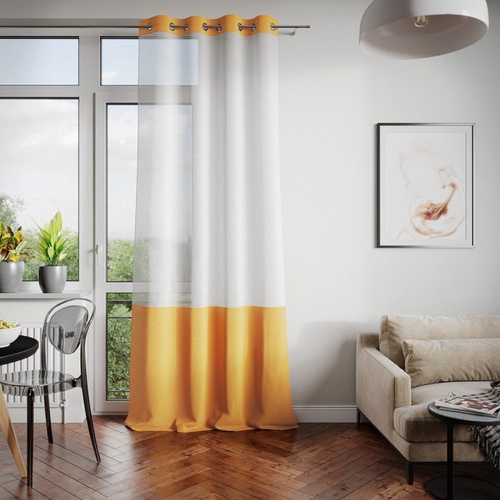 Užuolaida su žiedais geltonos ir baltos spalvos Amelia Home