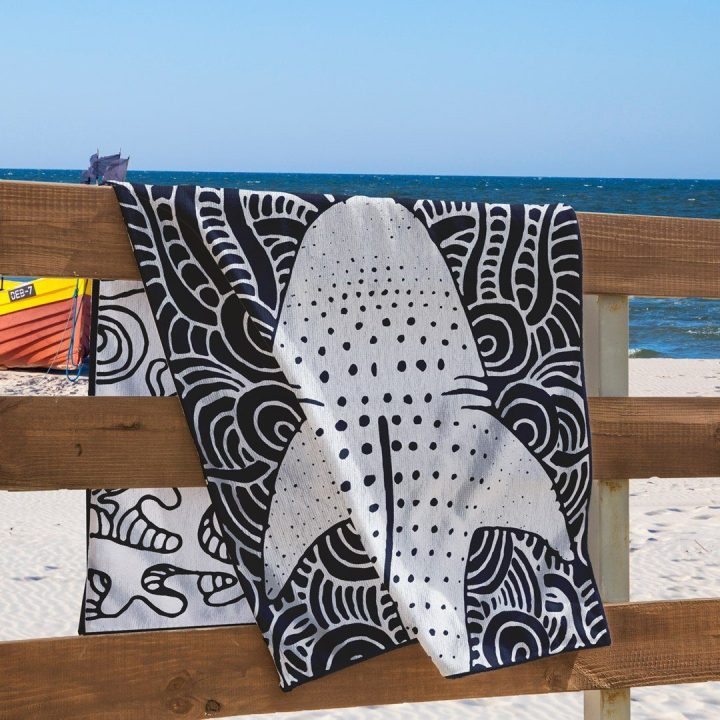 Paplūdimio rankšluostis 90 × 180 cm SHARK