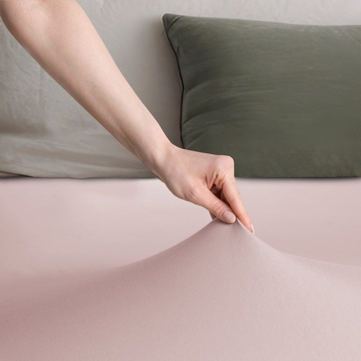Paklodė su guma 200–220×200+30 cm LILA