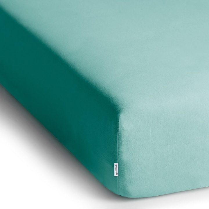 Paklodė su guma šviesiai turkio spalvos 140–160×200+30