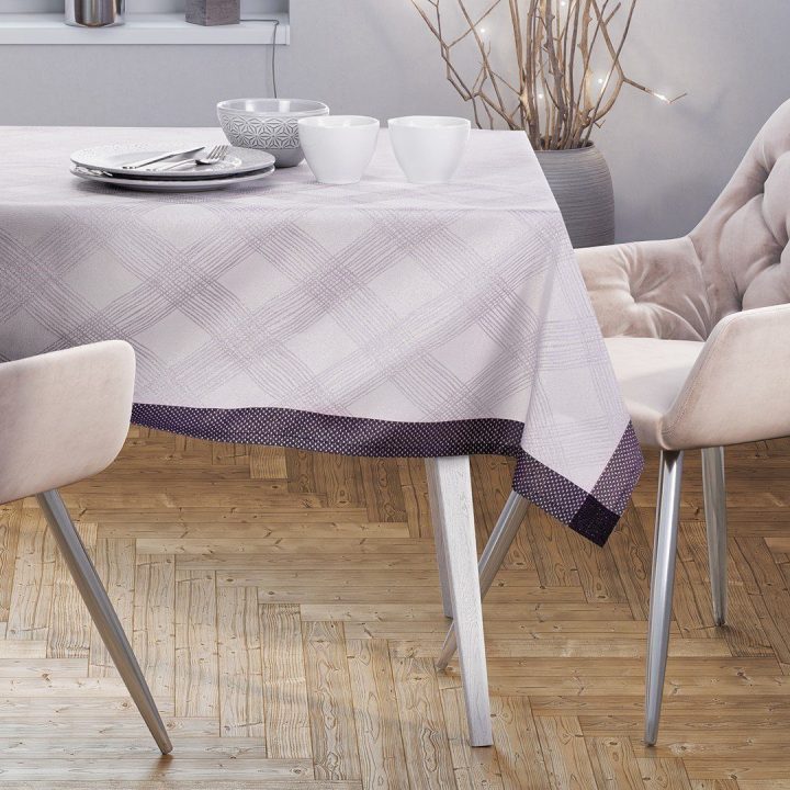 Violetinė staltiesė 30 x 120 cm AH Milluza