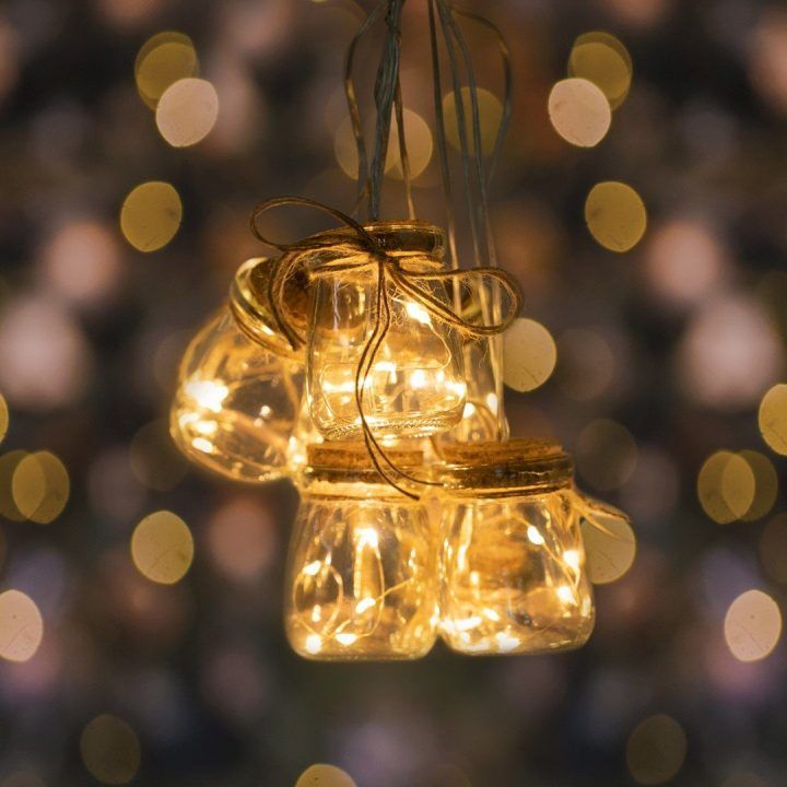 Šiltai baltos LED girliandos, 6 vnt.