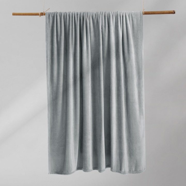 Pilka antklodė 160 x 210 cm DecoKing MIC
