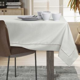 Kreminės spalvos staltiesė EMPIRE 120 x 260 cm (AmeliaHome)