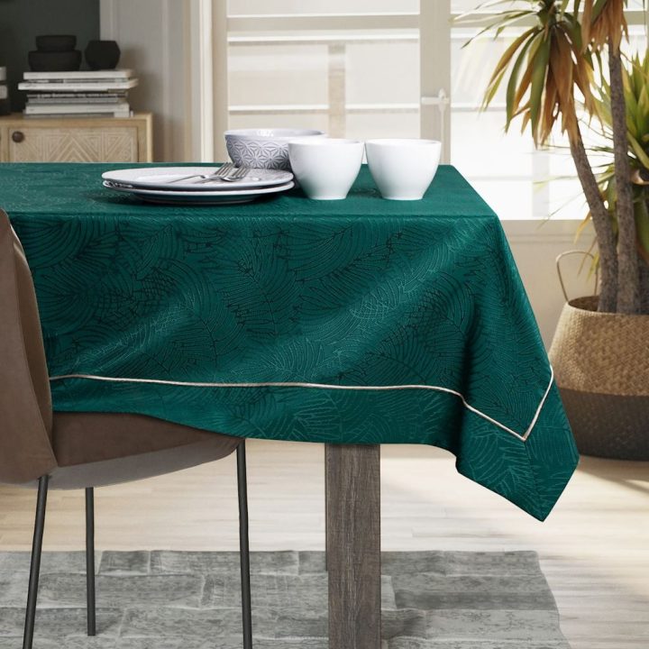 Staltiesė butelių žalios spalvos AmeliaHome GAIA 140×240 cm